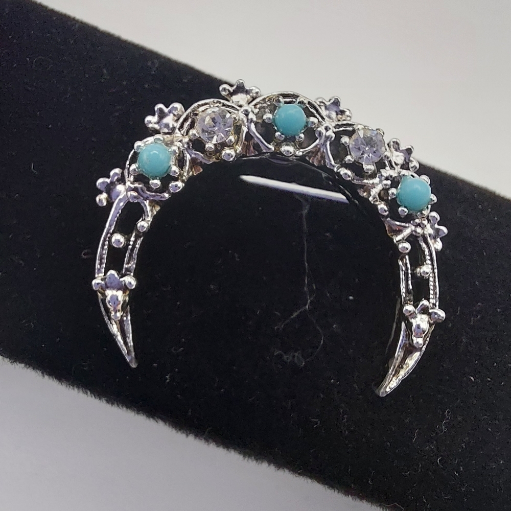 Vintage Silvertone Brooch w/ Clear Rhinestones & Turquoise Beads. VGC & Pretty!